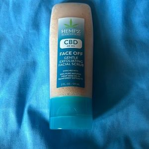 NEW Hempz face off scrub
